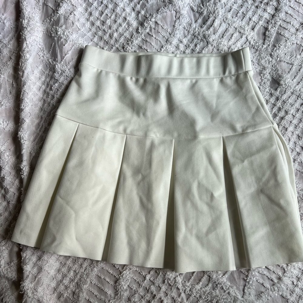 Rescuer me pleat mini skirt
